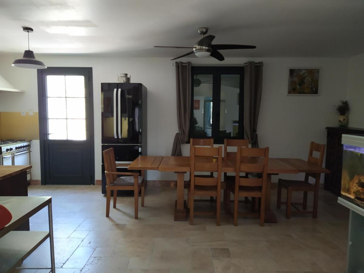 Grand Appartement En Face Du Village Moustiers-Sainte-Marie Ngoại thất bức ảnh